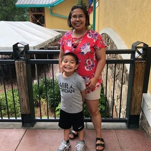 Meet your Posher, Shakayla